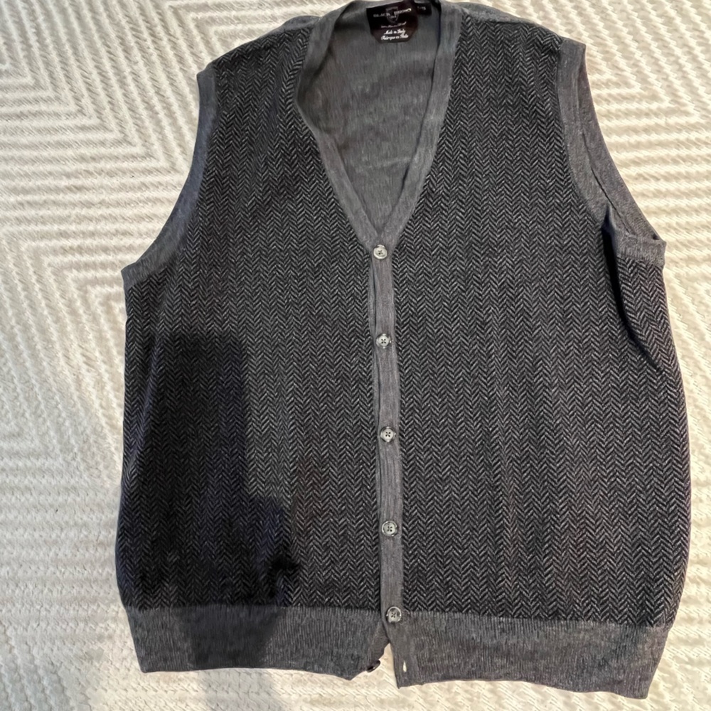 Men’s 100% merino wool vest